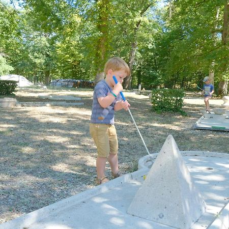 Camping Etang Des Bois Vieilles-Maisons-sur-Joudry Kültér fotó