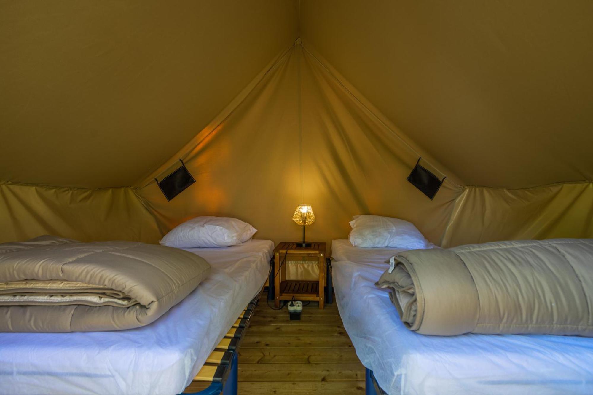 Camping Etang Des Bois Vieilles-Maisons-sur-Joudry Kültér fotó